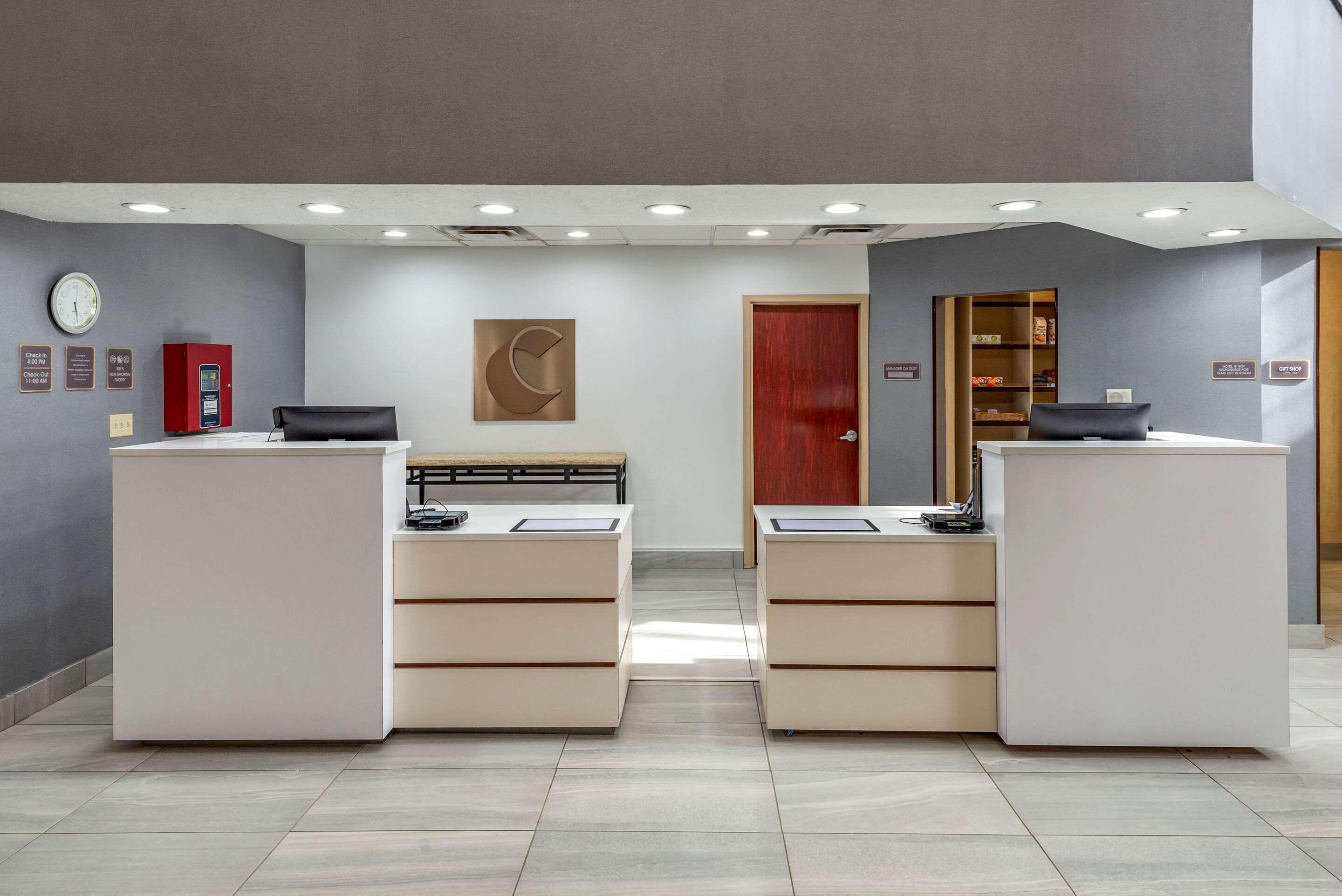 Comfort Suites Кловис Экстерьер фото